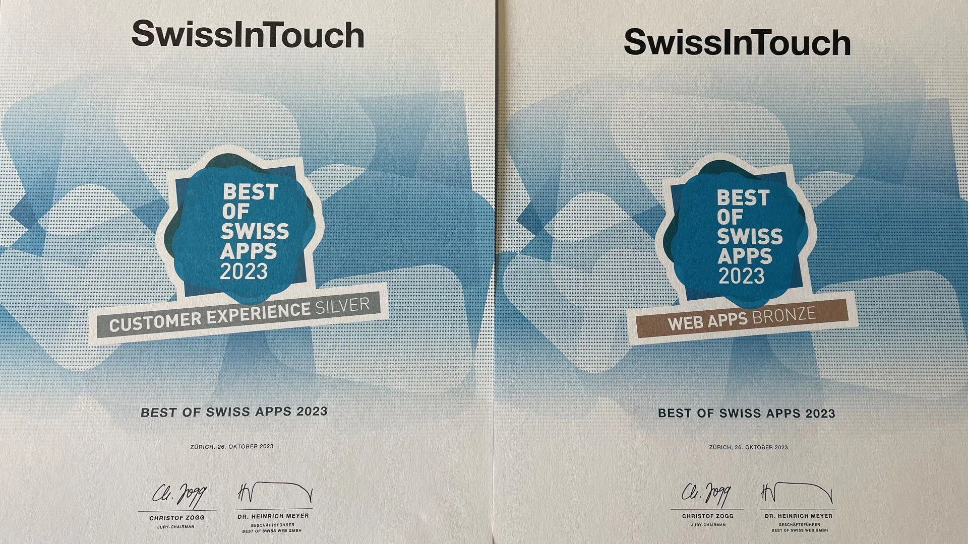 L'image montre les deux distinctions argent et bronze obtenues au Best of Swiss Apps Awards 2023..